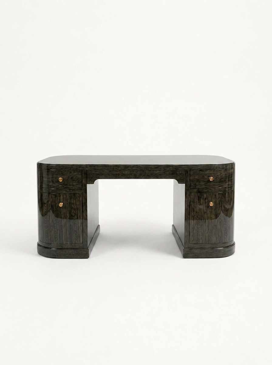 SOCLE Lacquer Grey Elm variant:lacquer-grey-elm