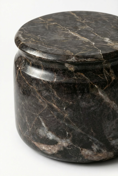 UZES Saint Laurent Marble variant:saint-laurent-marble