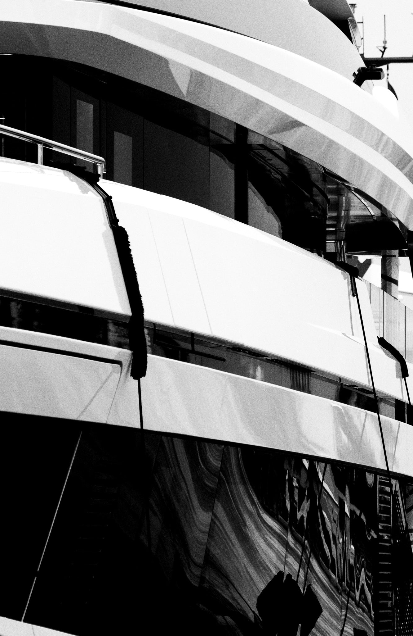 BLACK LACQUER