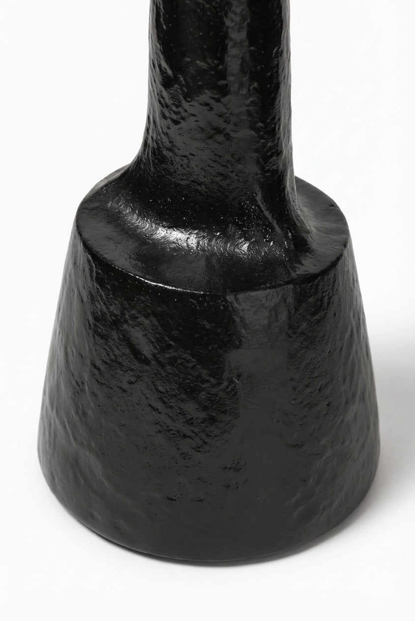 MENHIR Black Patinated Bronze variant:black-patinated-bronze
