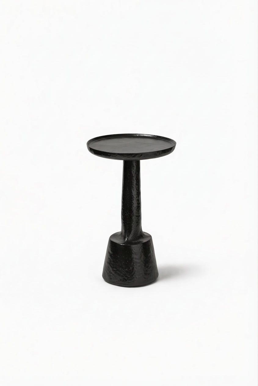 MENHIR Black Patinated Bronze variant:black-patinated-bronze